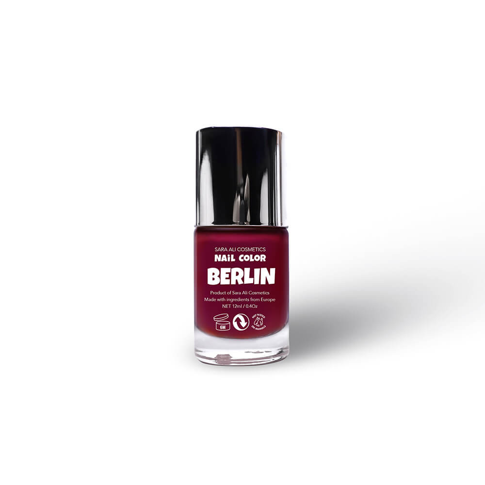 BERLIN - Red Nail Color
