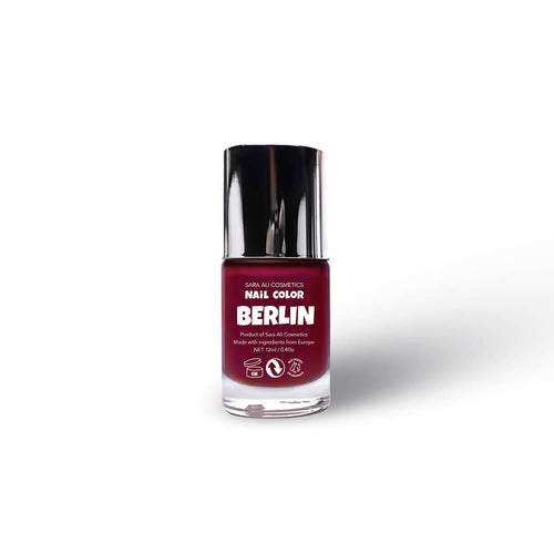 BERLIN - Red Nail Color